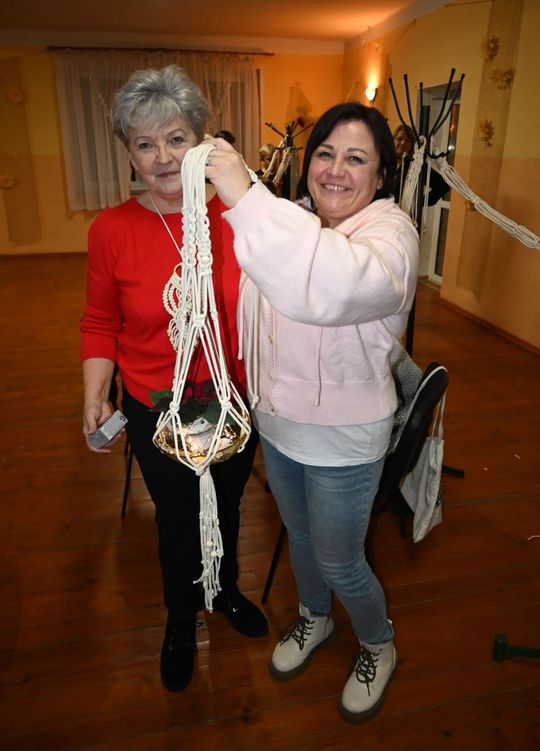 Warsztaty makramy w Jezierni [ZDJĘCIA]