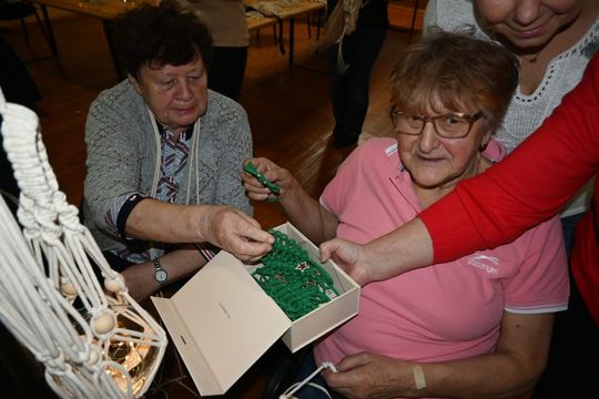 Warsztaty makramy w Jezierni [ZDJĘCIA]