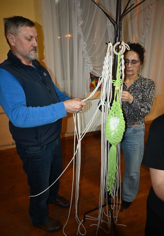 Warsztaty makramy w Jezierni [ZDJĘCIA]