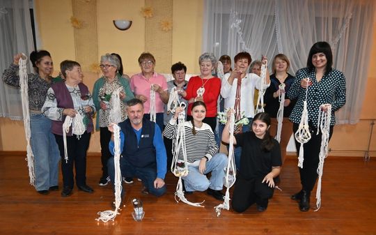 Warsztaty makramy w Jezierni [ZDJĘCIA]