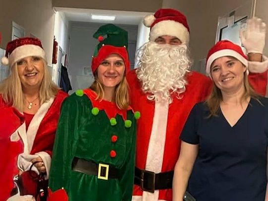 Święty Mikołaj odwiedził pacjentów szpitala w Tomaszowie Lubelskim [ZDJĘCIA]