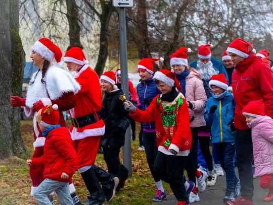 Tomaszowski Bieg Mikołajkowy [GALERIA ZDJĘĆ]