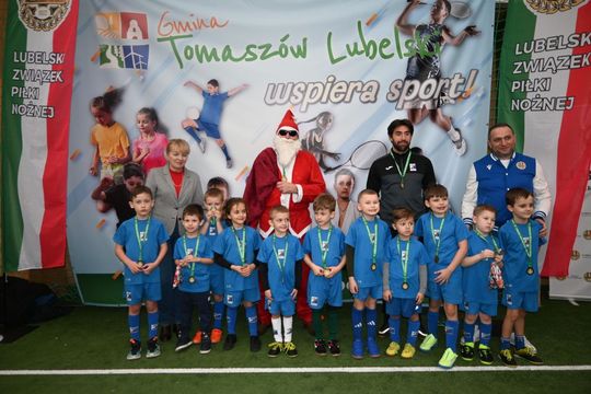 Festiwal Zimowy „Piłka Kręci Lubelskie” w Majdanie Górnym [ZDJĘCIA]