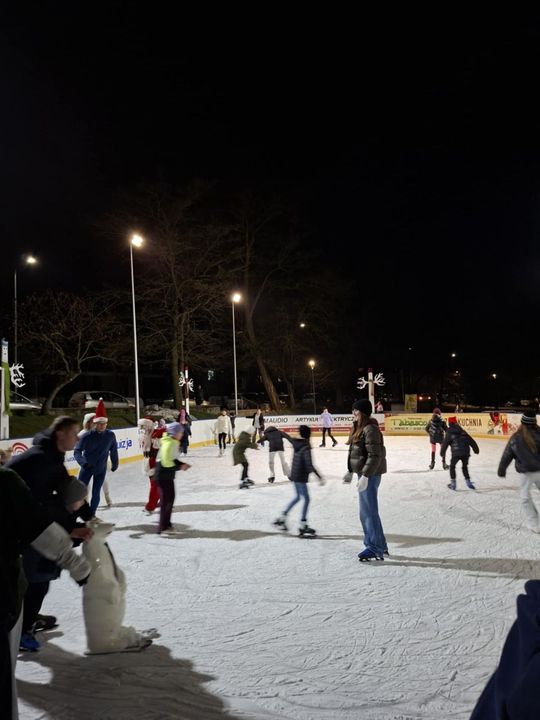 Otwarcie lodowiska w Tomaszowie Lubelskim [ZDJĘCIA]