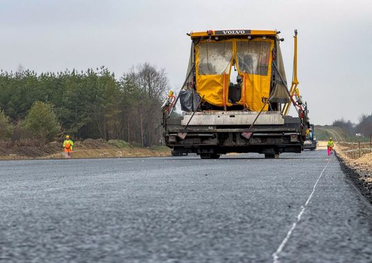 S17. Nowe zdjęcia z budowy drogi między Tomaszowem Lubelskim a Hrebennem S17. Nowe zdjęcia z budowy drogi między Tomaszowem Lubelskim a Hrebennem