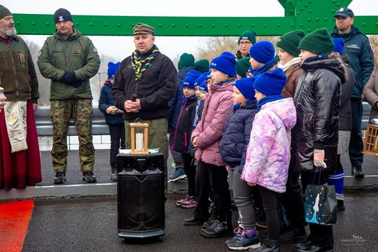 Betlejemskie Światło Pokoju w Zosinie - galeria zdjęć Betlejemskie Światło Pokoju w Zosinie - galeria zdjęć