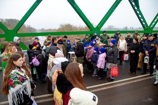 Betlejemskie Światło Pokoju w Zosinie - galeria zdjęć Betlejemskie Światło Pokoju w Zosinie - galeria zdjęć