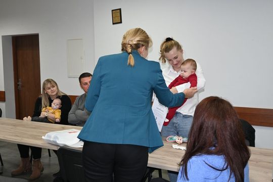 Wójt poznała najmłodszych mieszkańców gminy Tomaszów Lubelski [ZDJĘCIA]