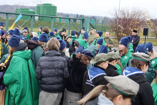Betlejemskie Światło Pokoju dla powiatu tomaszowskiego i Ukrainy [ZDJĘCIA]