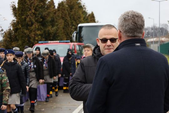 Betlejemskie Światło Pokoju dla powiatu tomaszowskiego i Ukrainy [ZDJĘCIA]
