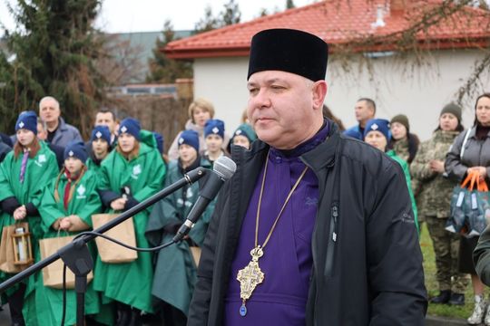Betlejemskie Światło Pokoju dla powiatu tomaszowskiego i Ukrainy [ZDJĘCIA]