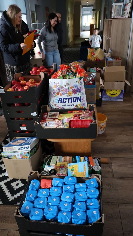 Pomóż Dzieciom Przetrwać Zimę. Bełżec nazbierał 400 kilogramów darów dla domu dziecka [ZDJĘCIA[ Pomóż Dzieciom Przetrwać Zimę. Bełżec nazbierał 400 kilogramów darów dla domu dziecka [ZDJĘCIA[