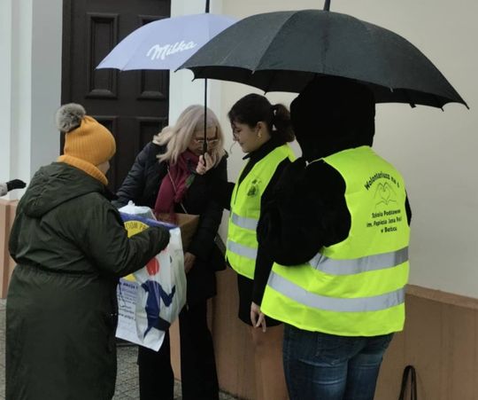 Pomóż Dzieciom Przetrwać Zimę. Bełżec nazbierał 400 kilogramów darów dla domu dziecka [ZDJĘCIA[ Pomóż Dzieciom Przetrwać Zimę. Bełżec nazbierał 400 kilogramów darów dla domu dziecka [ZDJĘCIA[