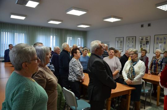 Święty Mikołaj odwiedził seniorów w gminie Telatyn [ZDJĘCIA]