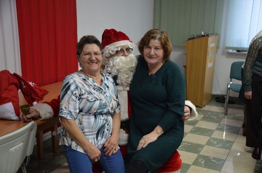 Święty Mikołaj odwiedził seniorów w gminie Telatyn [ZDJĘCIA]