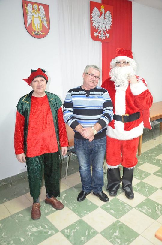 Święty Mikołaj odwiedził seniorów w gminie Telatyn [ZDJĘCIA]