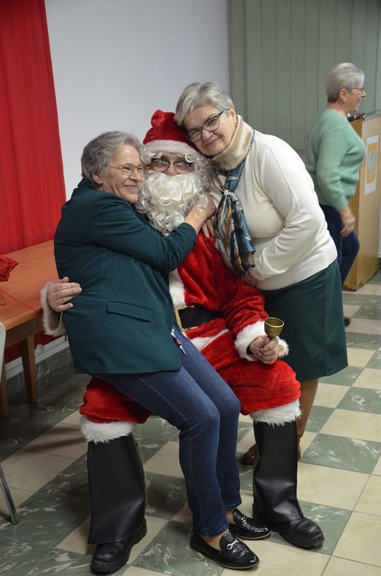 Święty Mikołaj odwiedził seniorów w gminie Telatyn [ZDJĘCIA]