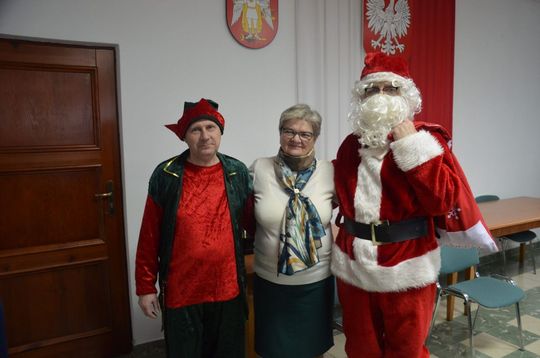 Święty Mikołaj odwiedził seniorów w gminie Telatyn [ZDJĘCIA]