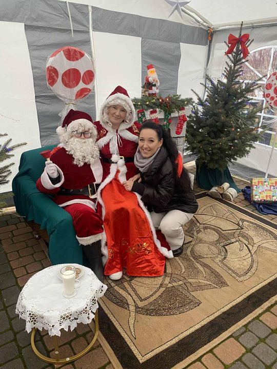 Kiermasz bożonarodzeniowy w Łaszczowie. Zobacz zdjęcia Kiermasz bożonarodzeniowy w Łaszczowie. Zobacz zdjęcia