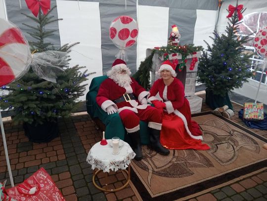 Kiermasz bożonarodzeniowy w Łaszczowie. Zobacz zdjęcia Kiermasz bożonarodzeniowy w Łaszczowie. Zobacz zdjęcia