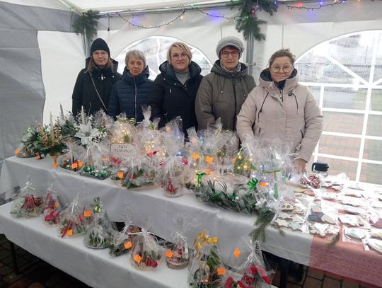 Kiermasz bożonarodzeniowy w Łaszczowie. Zobacz zdjęcia Kiermasz bożonarodzeniowy w Łaszczowie. Zobacz zdjęcia