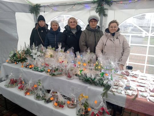 Kiermasz bożonarodzeniowy w Łaszczowie. Zobacz zdjęcia Kiermasz bożonarodzeniowy w Łaszczowie. Zobacz zdjęcia