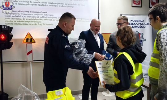 W Kasku Bezpieczniej. Uczniowie zamojskich szkół dostali nagrody [ZDJĘCIA]