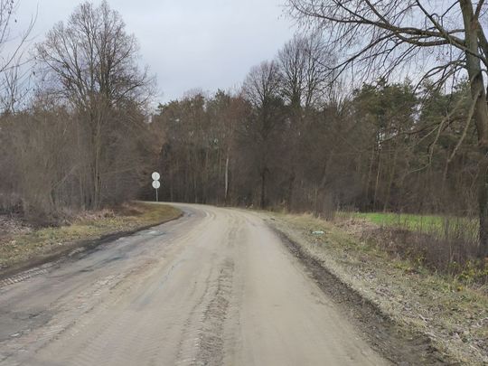 Bełżec/Lubycza Królewska: Ludzie skarżą się na błoto na budowie S17. To niebezpieczeństwo [ZDJĘCIA]