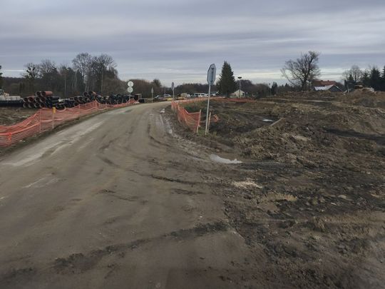 Bełżec/Lubycza Królewska: Ludzie skarżą się na błoto na budowie S17. To niebezpieczeństwo [ZDJĘCIA]