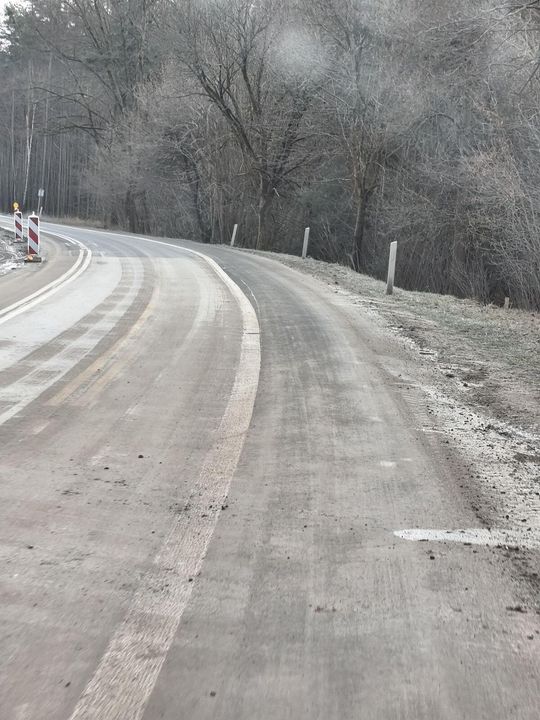 Bełżec/Lubycza Królewska: Ludzie skarżą się na błoto na budowie S17. To niebezpieczeństwo [ZDJĘCIA]