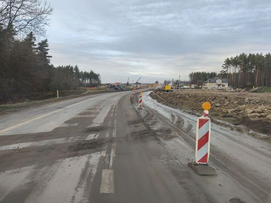 Bełżec/Lubycza Królewska: Ludzie skarżą się na błoto na budowie S17. To niebezpieczeństwo [ZDJĘCIA]