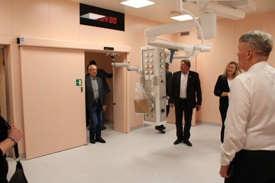 Radni oglądali nową część szpitala w Tomaszowie Lubelskim [ZDJĘCIA]