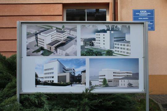 Radni oglądali nową część szpitala w Tomaszowie Lubelskim [ZDJĘCIA]