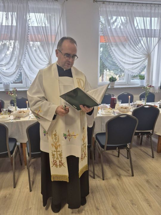 Spotkanie opłatkowe pracowników Domu Pomocy Społecznej w Tyszowcach [ZDJĘCIA]