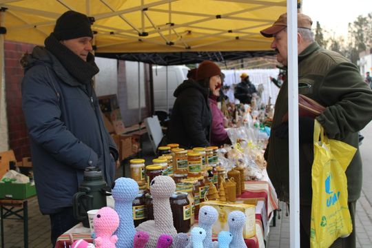 Kiermasz bożonarodzeniowy w Zwierzyńcu. Kto nie był niech żałuje [ZDJĘCIA]