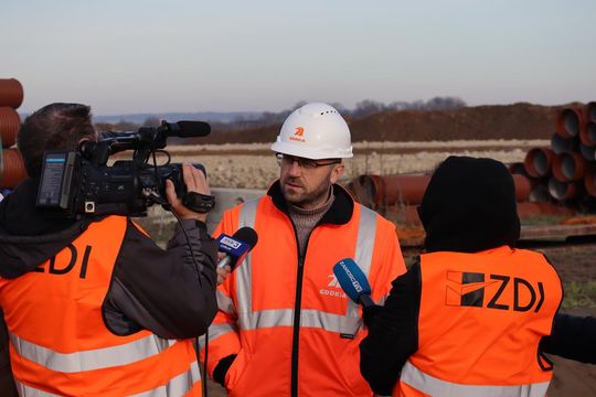 Budowa S17 koło Zamościa nabiera tempa. Sprawdziliśmy postępy prac [ZDJĘCIA]