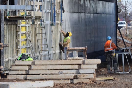 Budowa S17 koło Zamościa nabiera tempa. Sprawdziliśmy postępy prac [ZDJĘCIA]