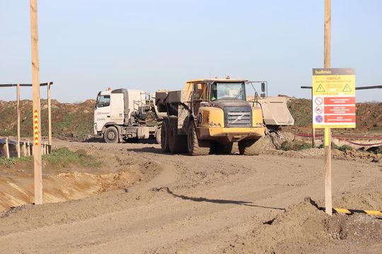 Budowa S17 koło Zamościa nabiera tempa. Sprawdziliśmy postępy prac [ZDJĘCIA]