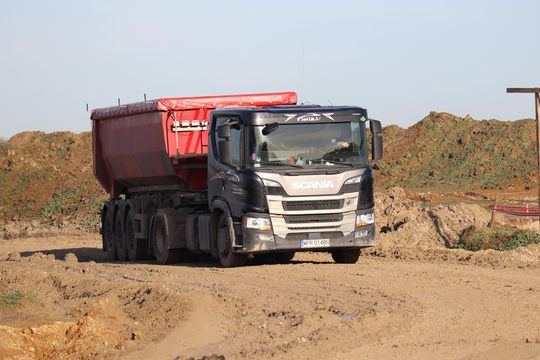 Budowa S17 koło Zamościa nabiera tempa. Sprawdziliśmy postępy prac [ZDJĘCIA]