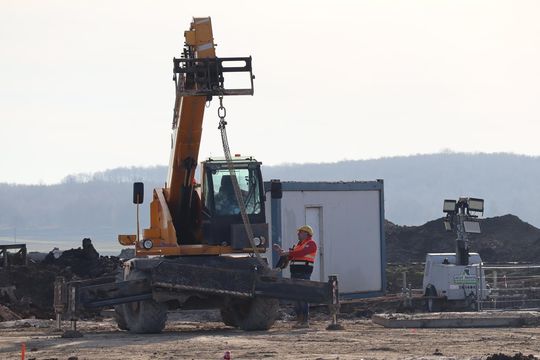 Budowa S17 koło Zamościa nabiera tempa. Sprawdziliśmy postępy prac [ZDJĘCIA]