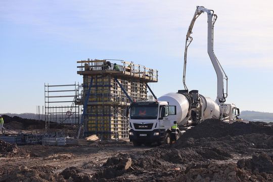 Budowa S17 koło Zamościa nabiera tempa. Sprawdziliśmy postępy prac [ZDJĘCIA]