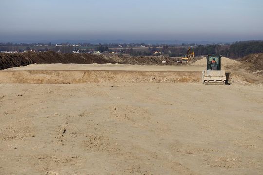 Budowa S17 koło Zamościa nabiera tempa. Sprawdziliśmy postępy prac [ZDJĘCIA]