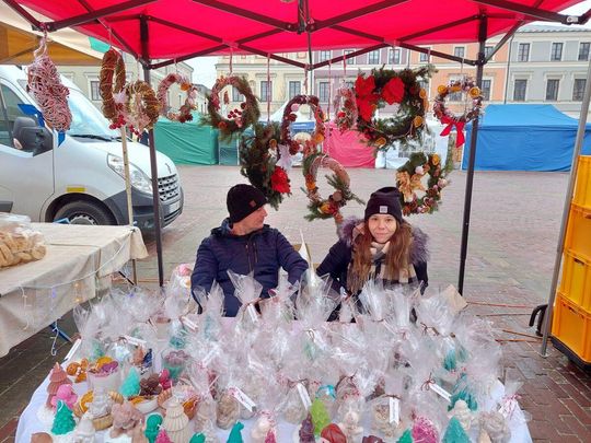 Jarmark świąteczny w Zamościu. Zobacz co mają wystawcy [ZDJĘCIA cz. 1]