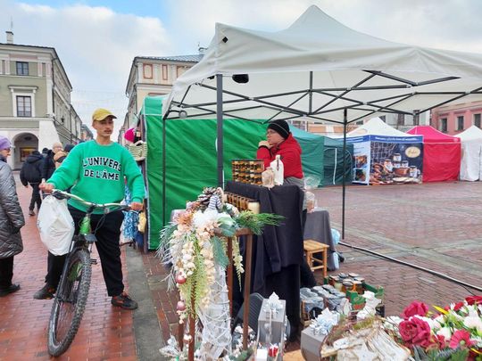 Jarmark świąteczny w Zamościu. Zobacz co mają wystawcy [ZDJĘCIA cz. 1]