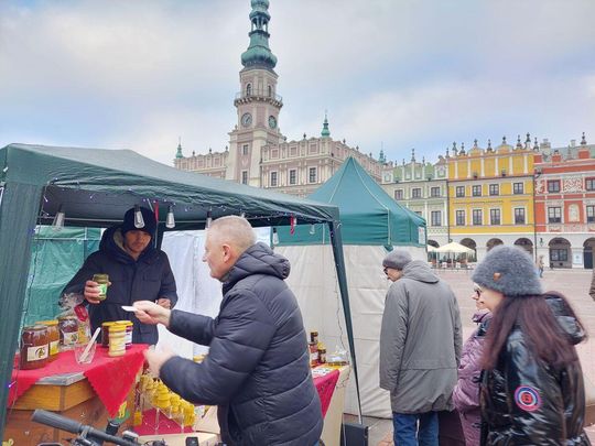 Jarmark świąteczny w Zamościu. Zobacz co mają wystawcy [ZDJĘCIA cz. 1]