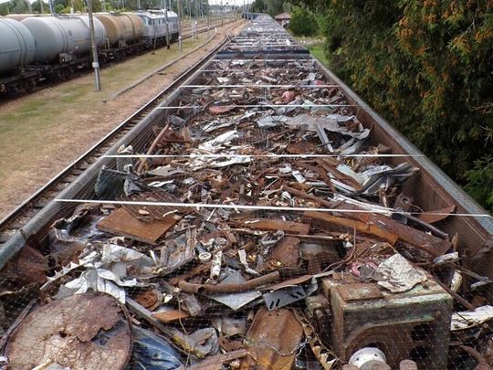 Jechało do nas prawie 1 500 ton nielegalnych odpadów z Ukrainy [ZDJĘCIA]