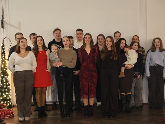 Tomaszów Lubelski: Zespół "Roztocze" podzielił się opłatkiem [ZDJĘCIA]