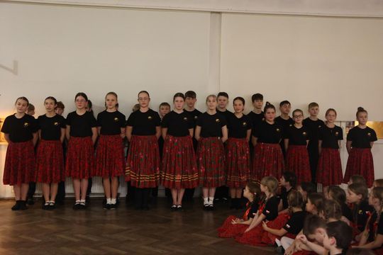 Tomaszów Lubelski: Zespół "Roztocze" podzielił się opłatkiem [ZDJĘCIA]