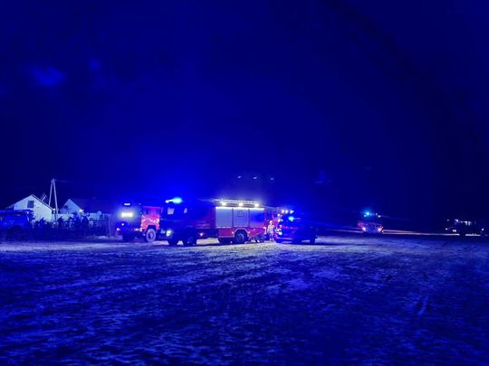 Pożar w gminie Zwierzyniec. Palił się budynek gospodarczy [ZDJĘCIA]
