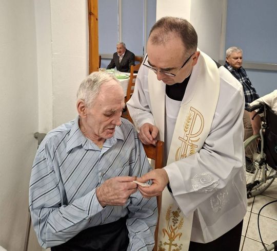 Wigilia mieszkańców Domu Pomocy Społecznej w Tyszowcach [GALERIA ZDJĘĆ]